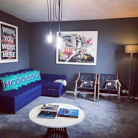 Chester/Handbridge Sleeps 9 + Netflix Hough Green Екстериор снимка